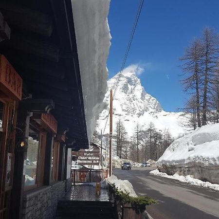 Готель Chalet Valdotain Брей-Червінія Екстер'єр фото